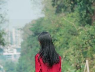 穹妹：西瓜少女的无圣光探险，带你翻开不一样的美图世界