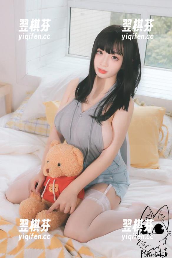 无圣光版韶陌陌泳装，作品美得让人哭了！