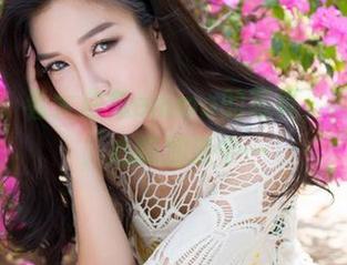 魅妍社 – 看大白兔emma的写真，肉丝原图，心跳加速中…