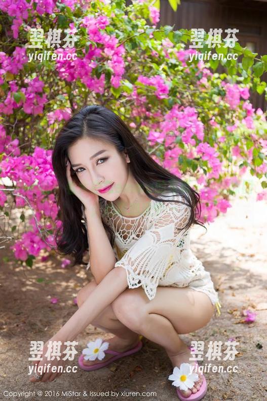 魅妍社 - 看大白兔emma的写真，肉丝原图，心跳加速中…