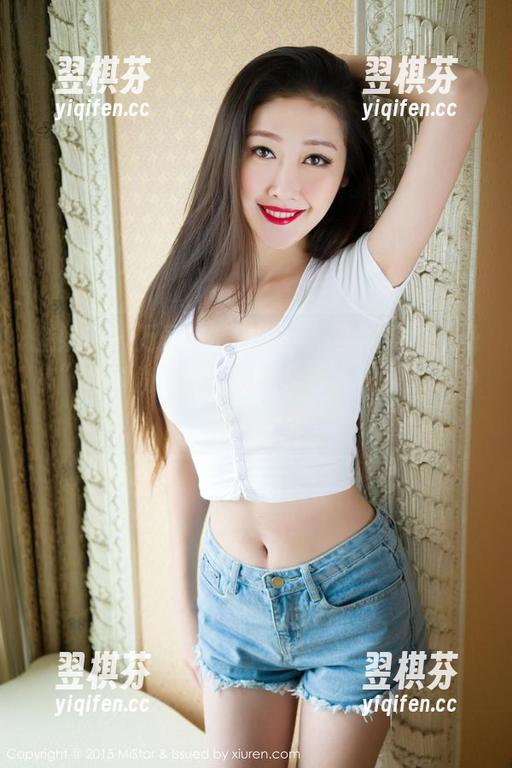 魅妍社 - 万圣节高清合集：黄歆苑用“恐怖”把时尚演绎得淋漓尽致，真是个奇妙的组合呢