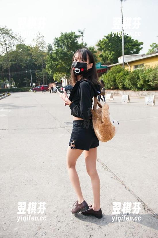 魔镜街拍的热裤姑娘，在线原图里悄悄告诉你……好看！